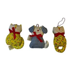 Hallmark Vintage 1981 Kitten Cat‎ Dog Christmas ornament stuffed Cloth